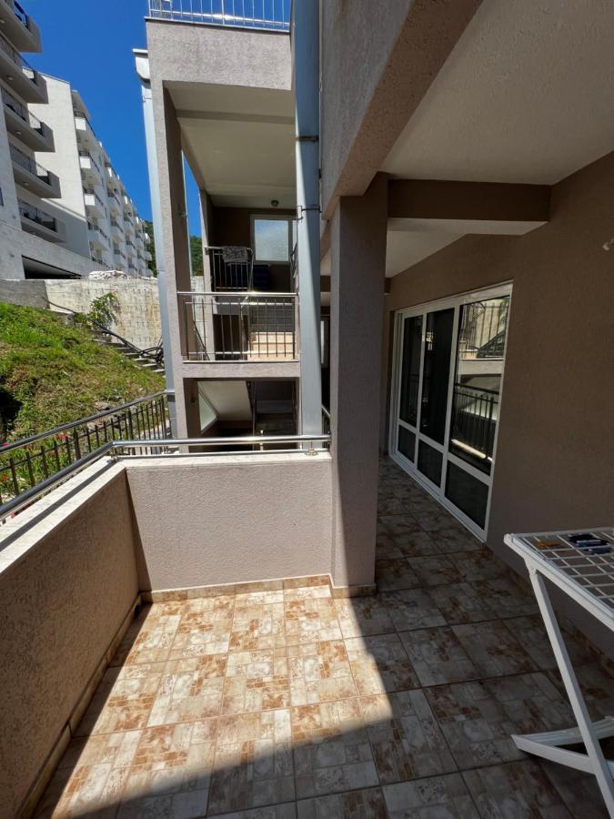 Guest House Mrvaljevic Budva Exterior foto
