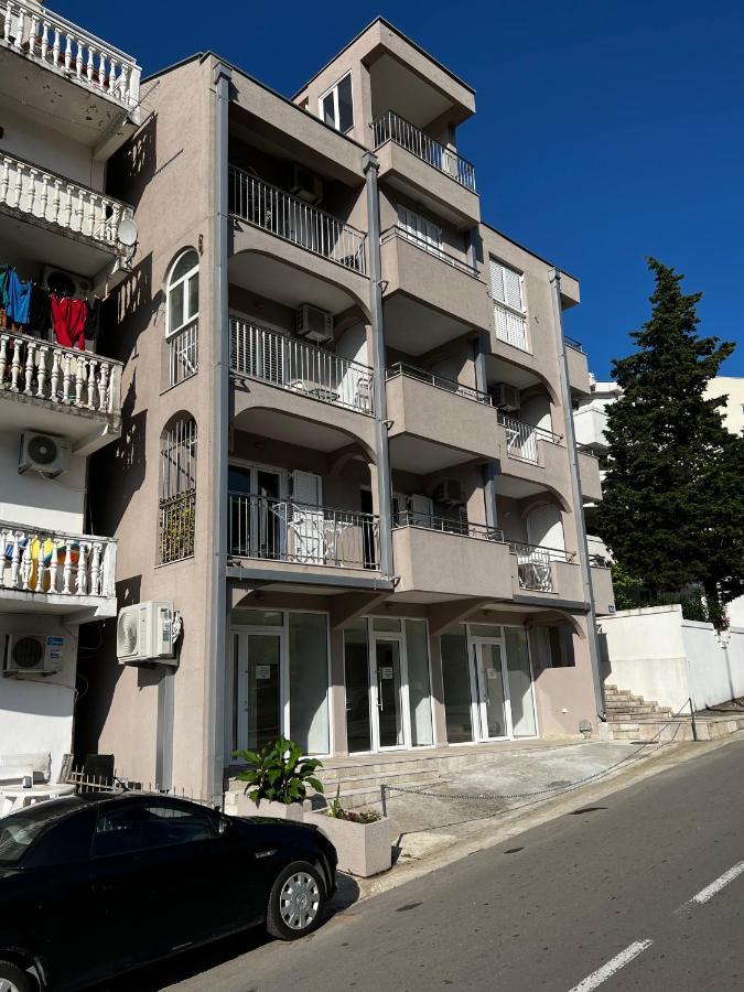 Guest House Mrvaljevic Budva Exterior foto