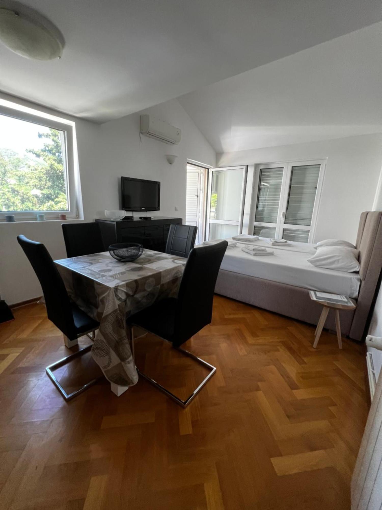 Guest House Mrvaljevic Budva Exterior foto