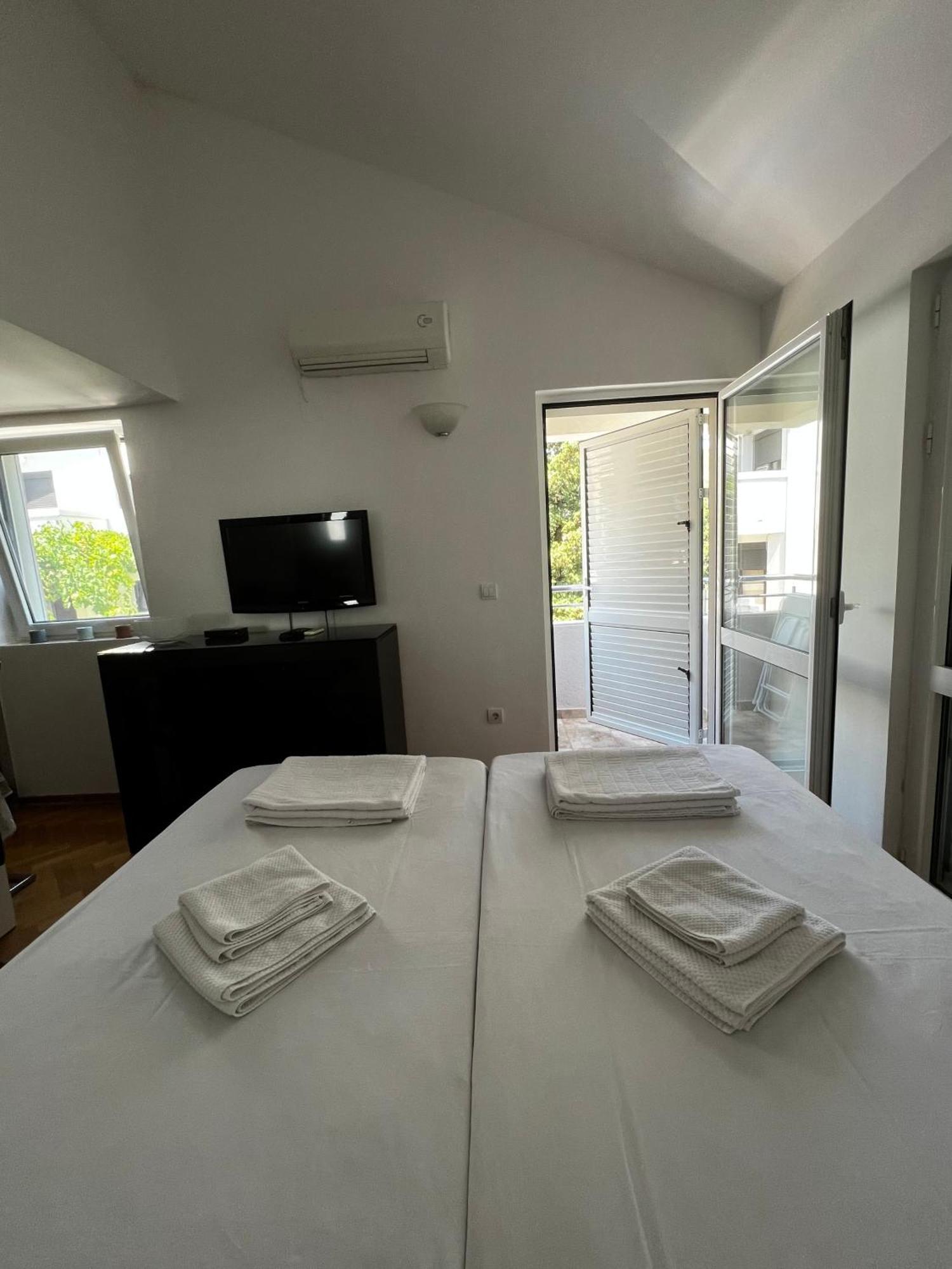 Guest House Mrvaljevic Budva Exterior foto