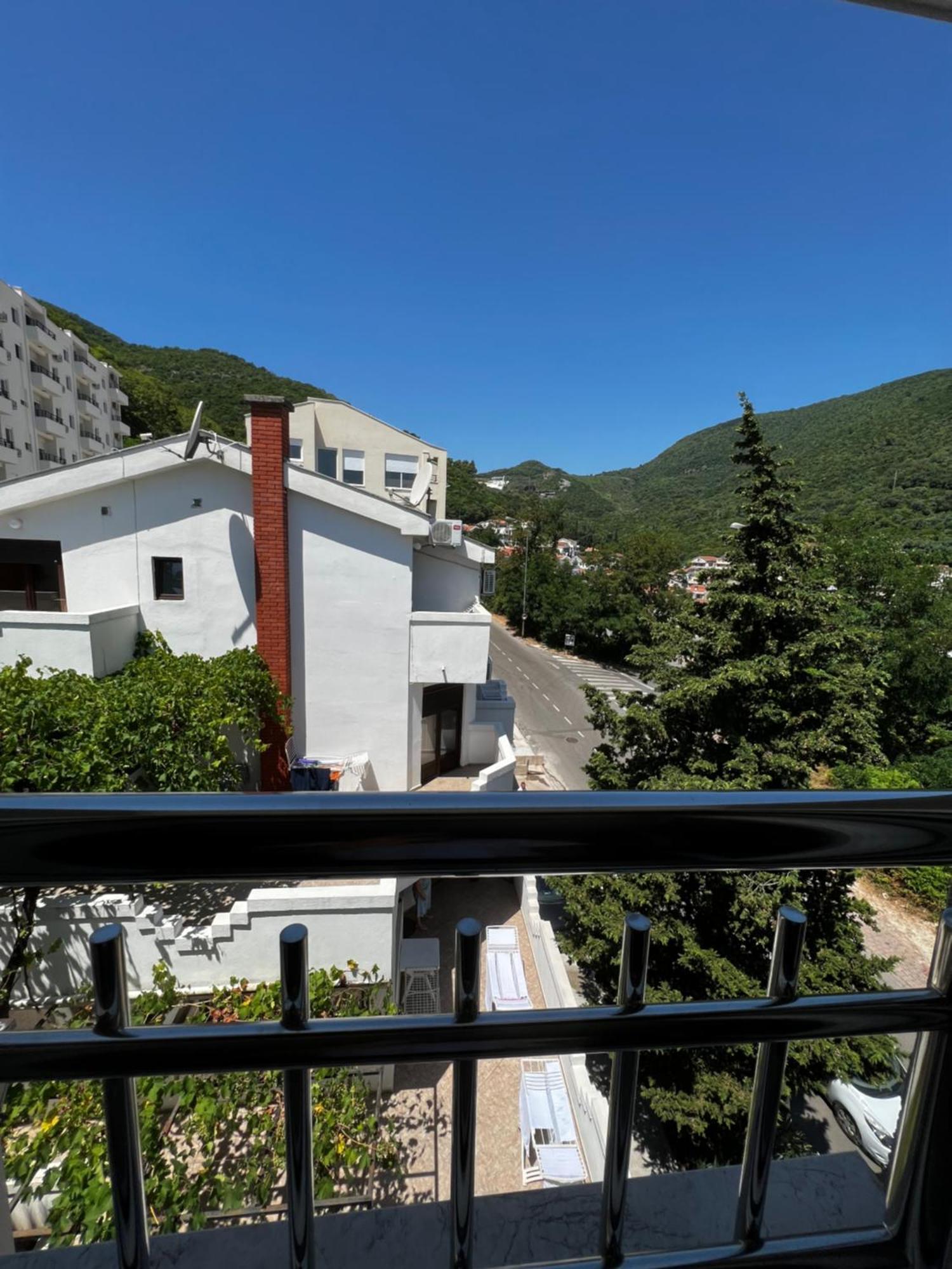 Guest House Mrvaljevic Budva Exterior foto