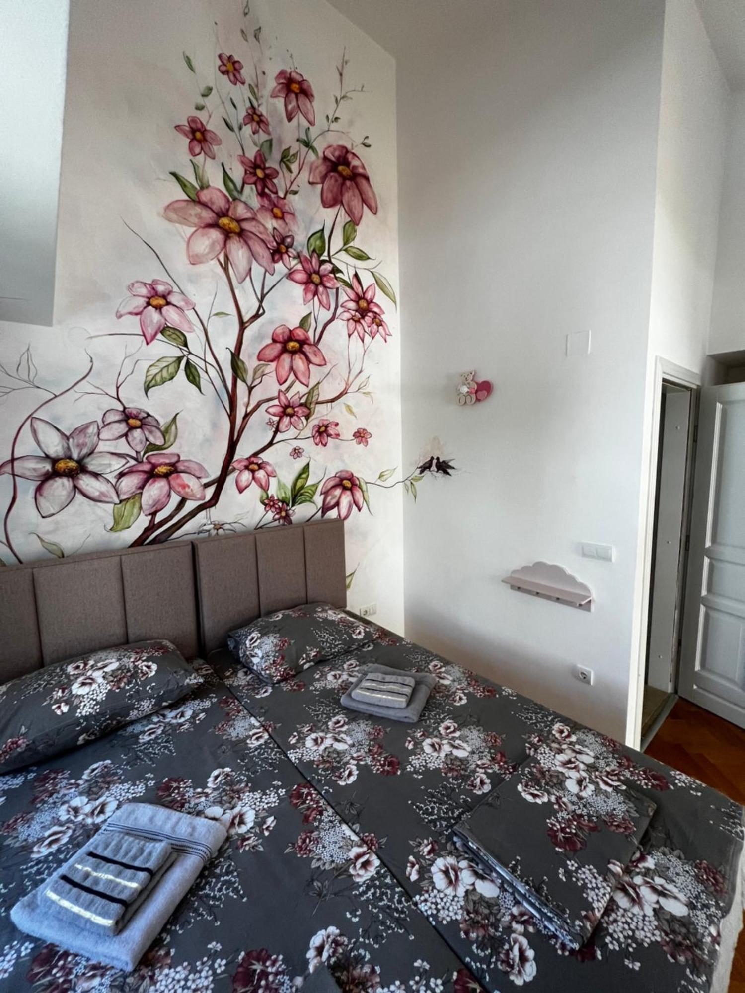 Guest House Mrvaljevic Budva Exterior foto